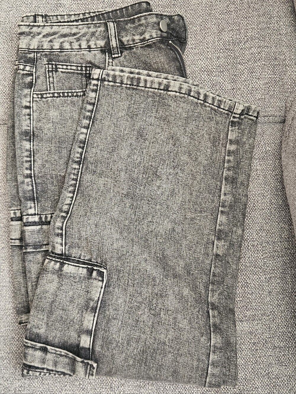 Classic Light Wash Denim PANTS